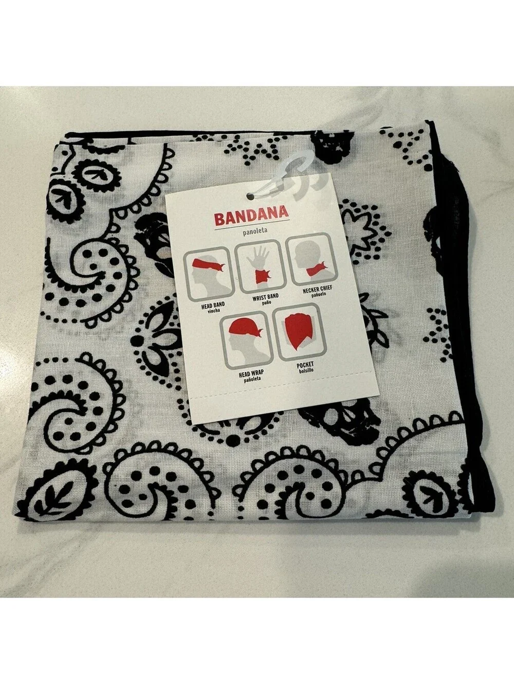 Black and White bandana. One Size